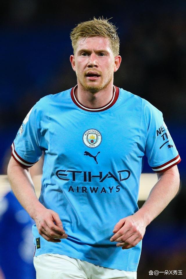 巴塞罗那在逆境中重振旗鼓，佩德里与拉菲尼亚成关键